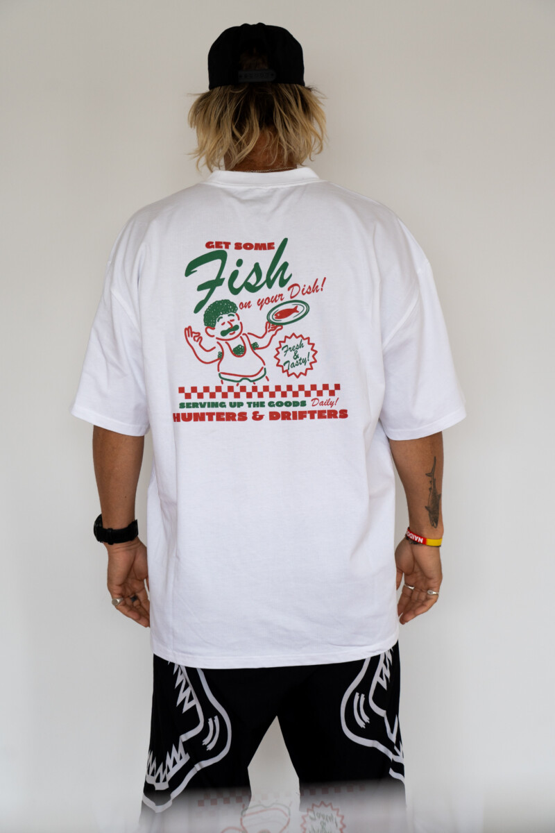 Fish on your Dish Heavy Tee